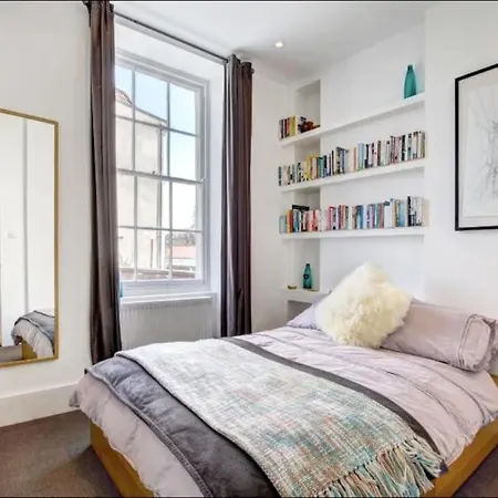 Stylish Clifton Village Flat Apartman Bristol